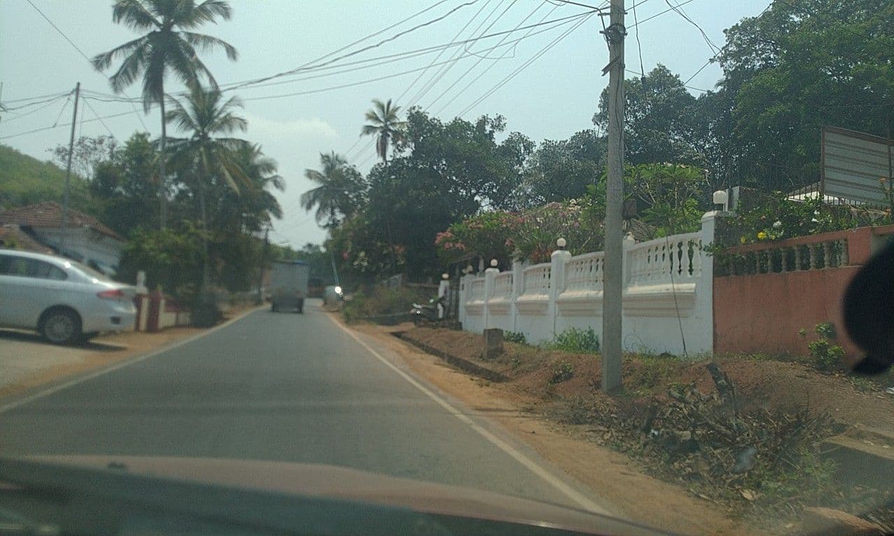 Street view near Anjuna 4br Luxury Villa Shine with private pool, Solim — © edz3056 (CC BY-SA · Mapillary)