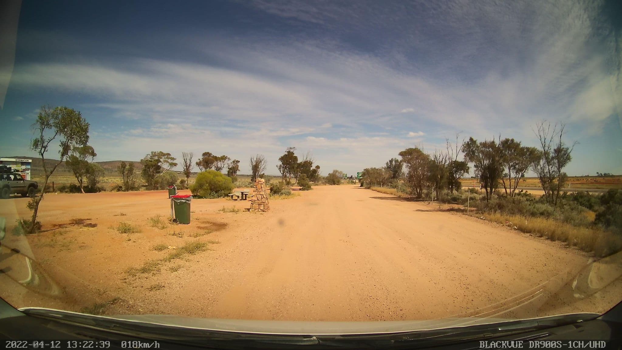 Street view near Lincoln/Eyre Highway Junction Rest Area, Port Augusta West — © bob3bob3 (CC BY-SA · Mapillary)