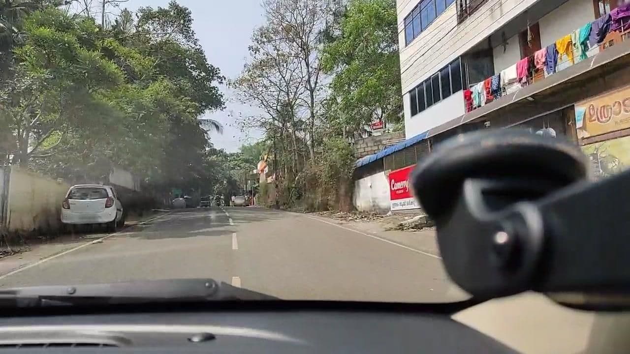 Street view near Baiju Bhavanam, Sreekaryam — © roadroid (CC BY-SA · Mapillary)