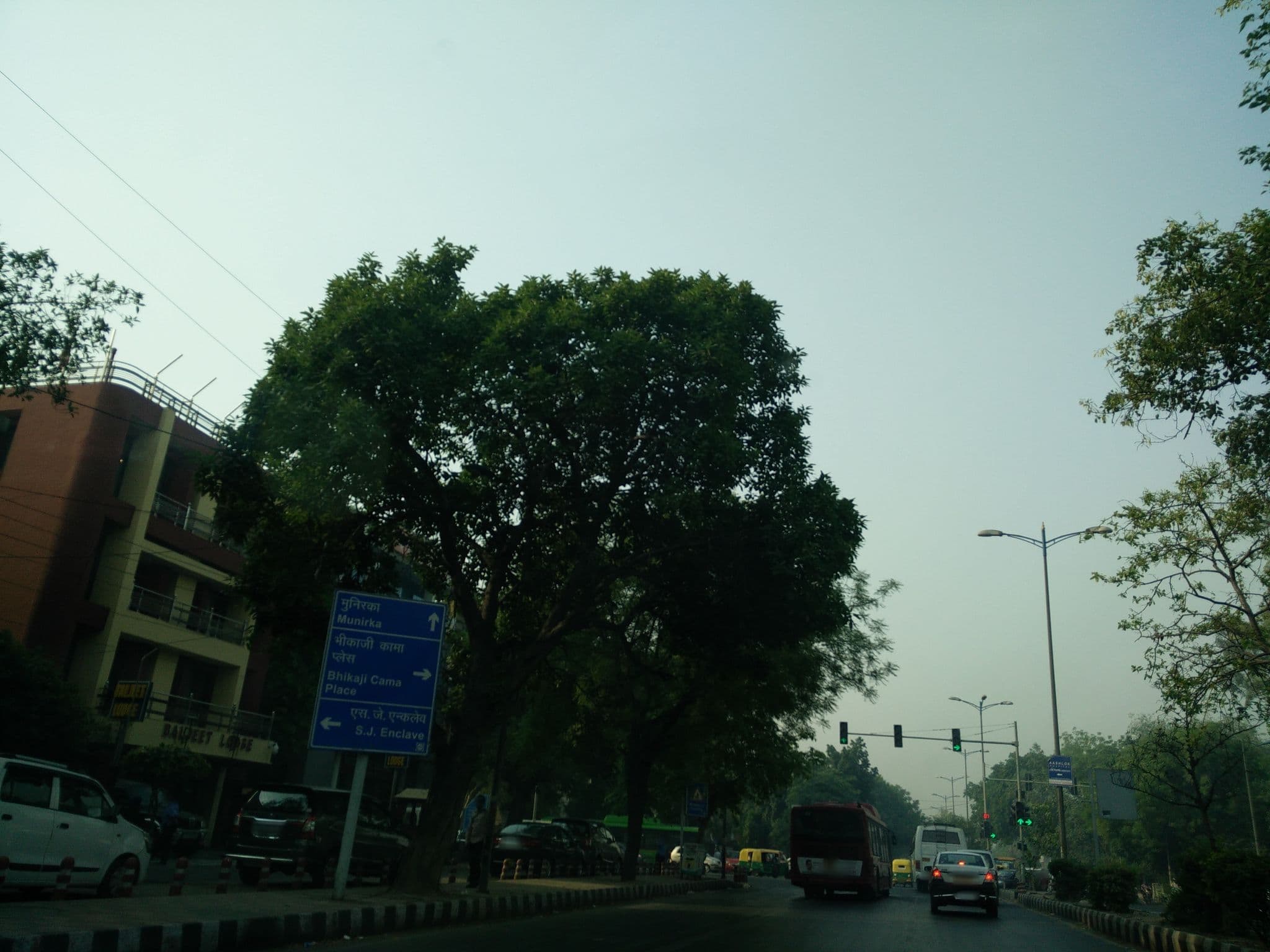 Street view near Baljeet Lodge, Kusum Pur — © shubhammishr (CC BY-SA · Mapillary)