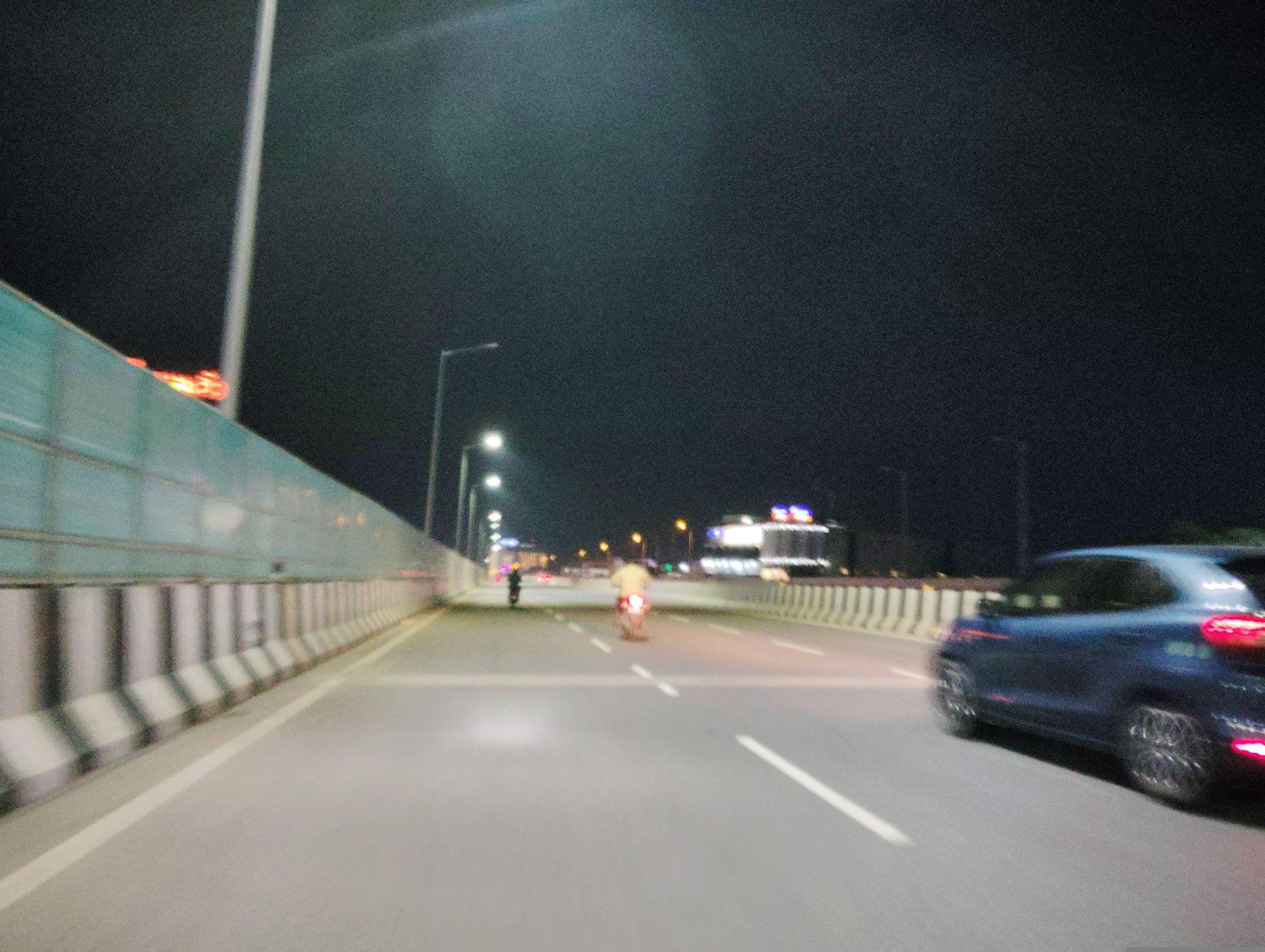Street view near Hotel M5, Vijayawada — © kl2300031442 (CC BY-SA · Mapillary)