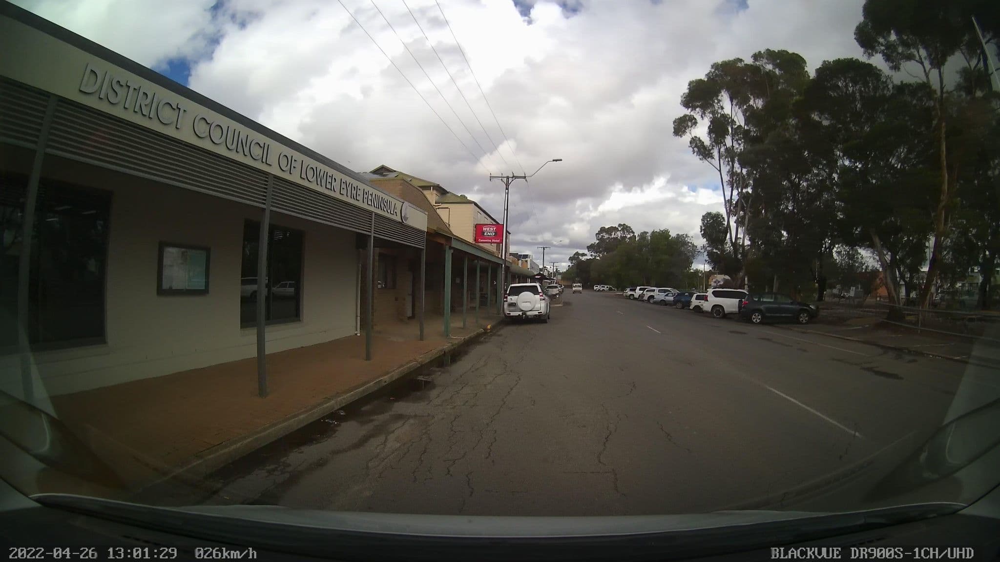 Street view near Cummins Hotel, Tumby Bay — © bob3bob3 (CC BY-SA · Mapillary)
