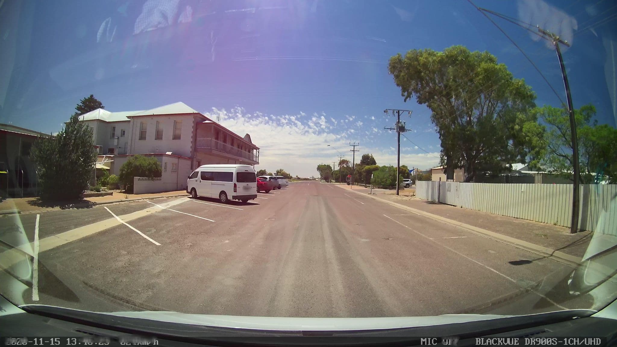 Street view near Hotel Arno (Hotel Motel), Cleve — © bob3bob3 (CC BY-SA · Mapillary)