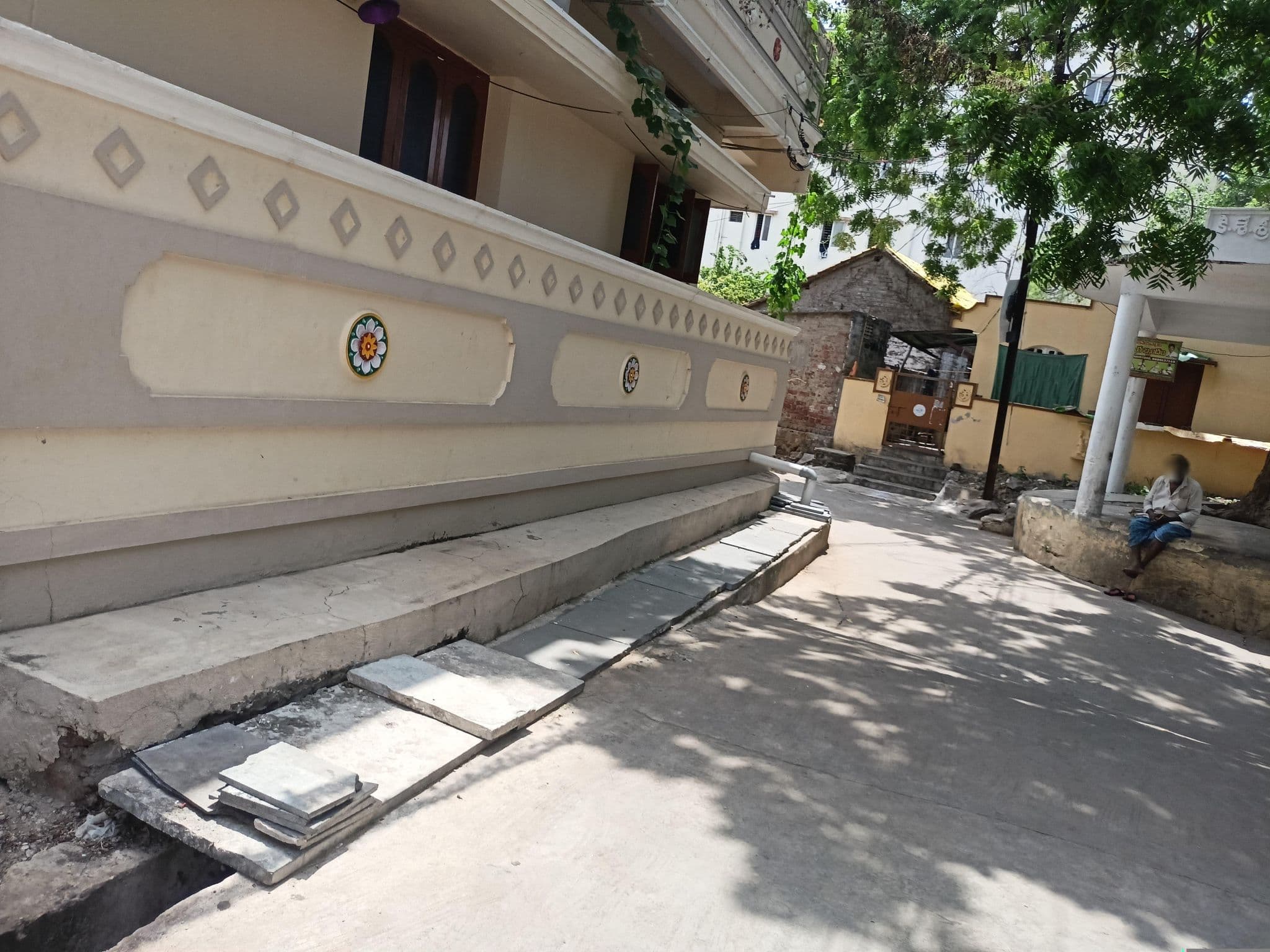 Street view near Sri Venkateswara Nilayam, Kānūru — © Keerthika18 (CC BY-SA · Mapillary)