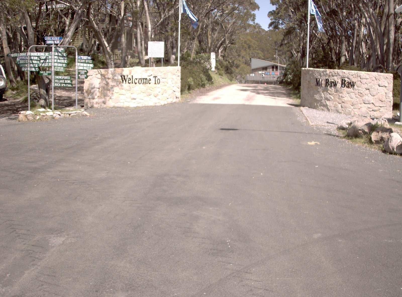 Street view near Mount Baw Baw Alpine Resort, Neerim South — © vicroads (CC BY-SA · Mapillary)