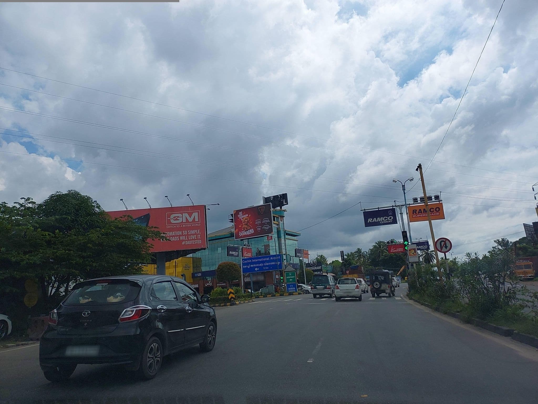 Street view near AS Airport Inn, Chengamanād — © V15 (CC BY-SA · Mapillary)