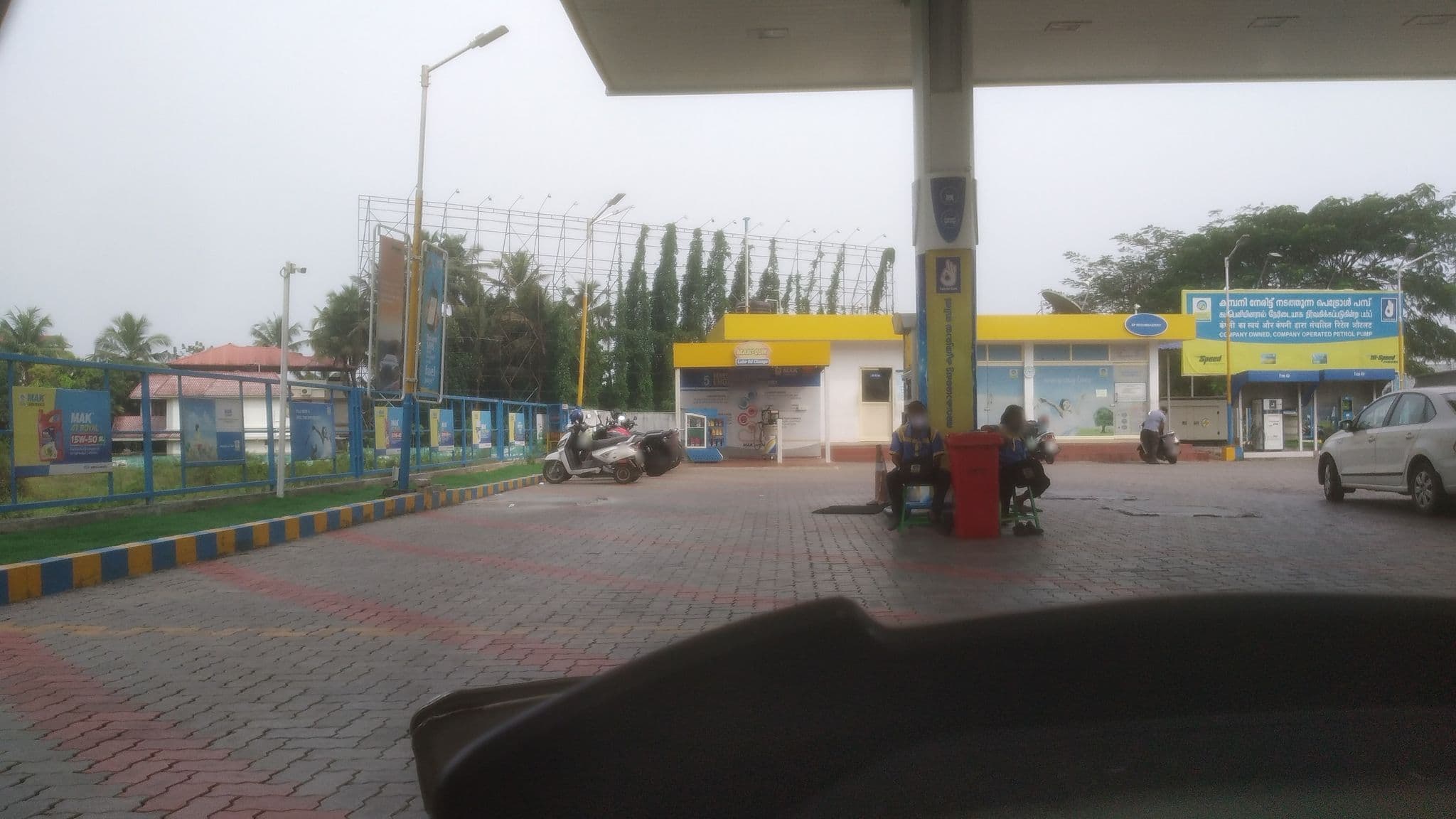 Street view near Motel 7 Days, Chengamanād — © jothishbabu (CC BY-SA · Mapillary)