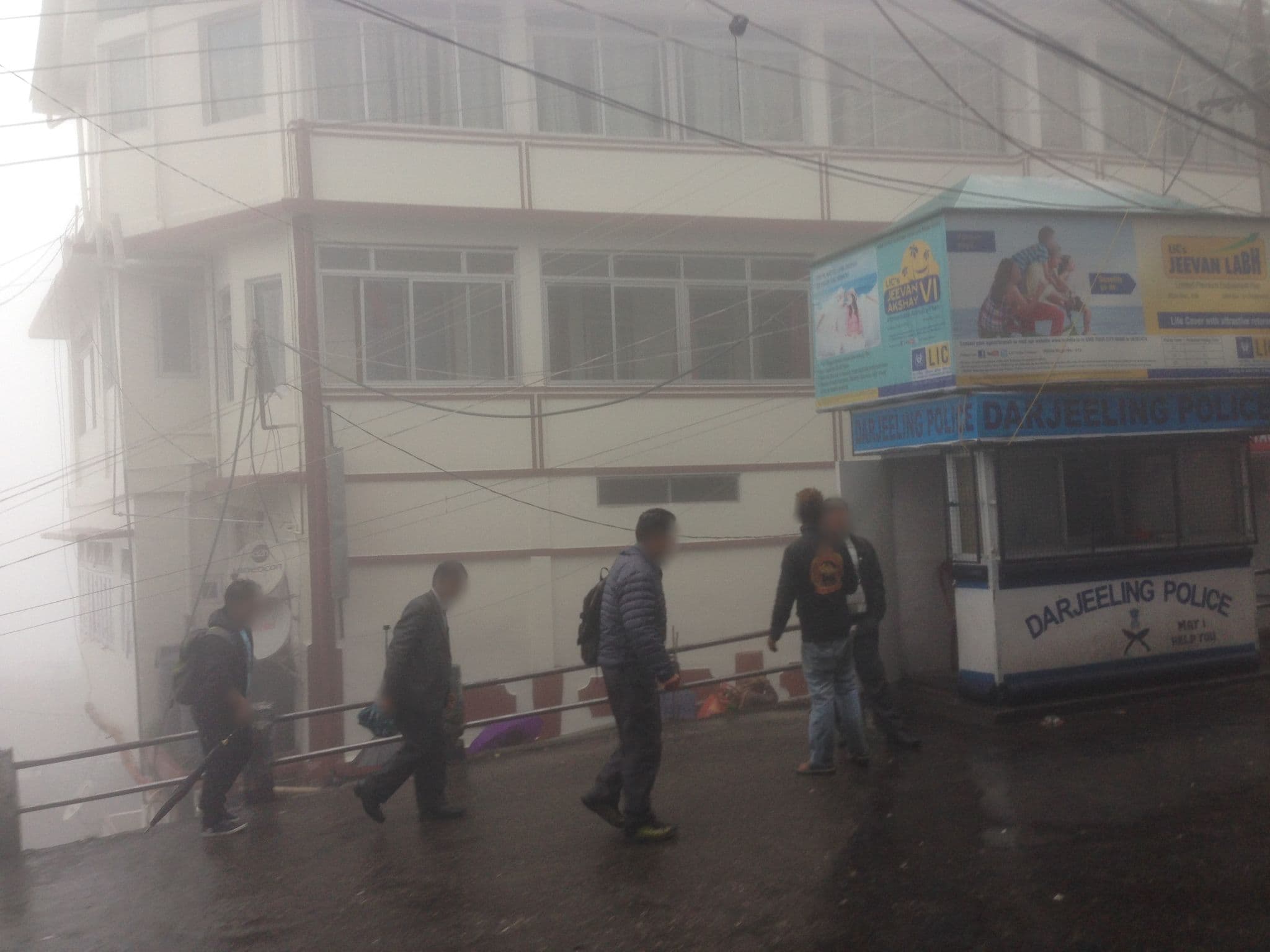 Street view near Hotel Polynia, Dārjiling — © sawanshariar (CC BY-SA · Mapillary)