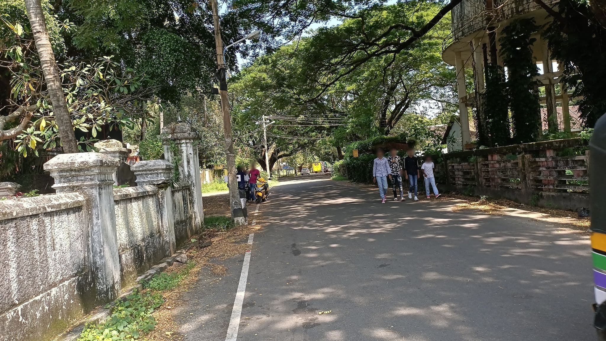 Street view near Villa Elixir Fort Kochi, Vypīn — © livableurbanism (CC BY-SA · Mapillary)
