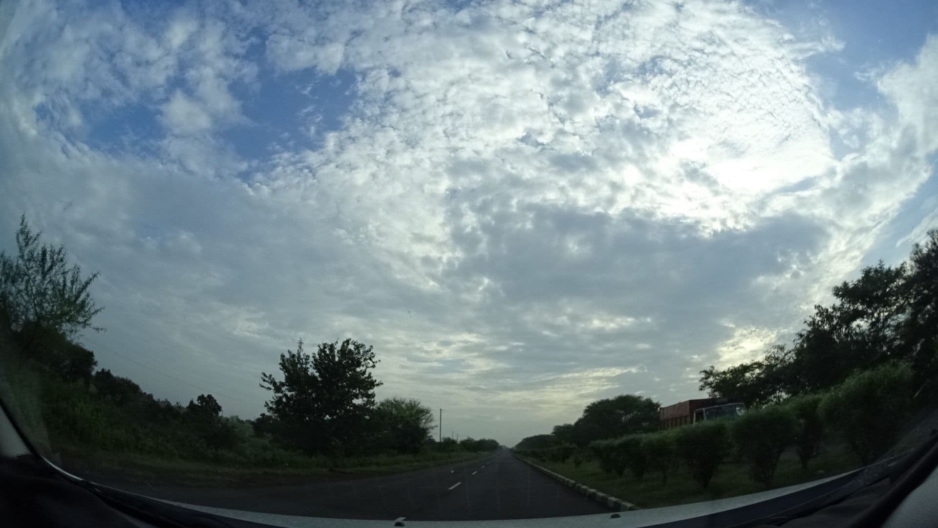 Street view near Lotus Hotel, Sehore — © geohacker (CC BY-SA · Mapillary)