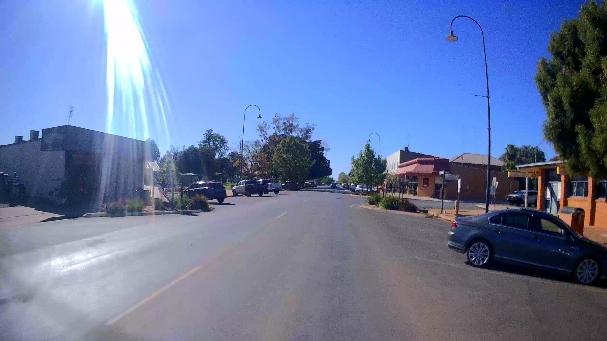 Street view near Overlander Hotel Motel, Nyngan — © bob3bob3 (CC BY-SA · Mapillary)