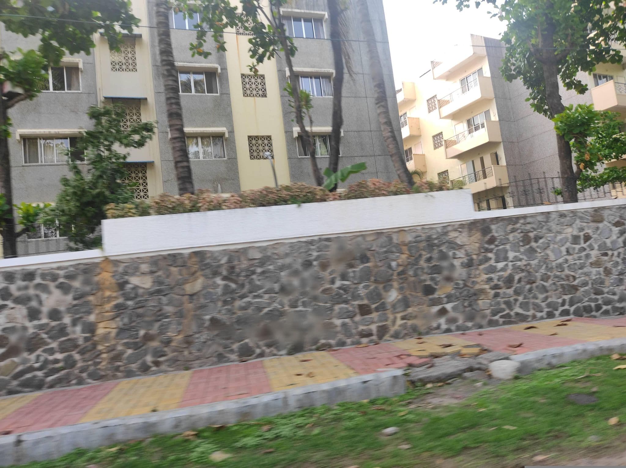 Street view near New Girls Hostel, Khadki — © arjunkhotodkar12 (CC BY-SA · Mapillary)