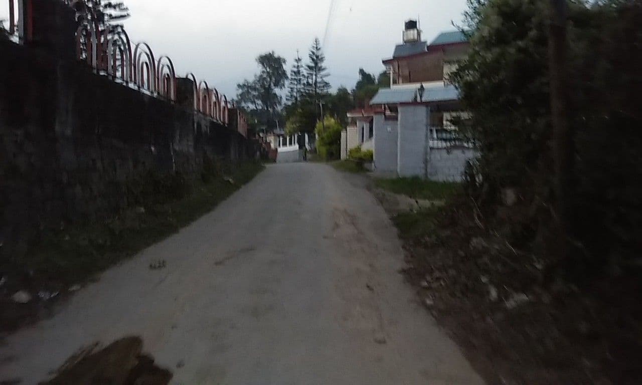 Street view near HPSEB Rest House, Pālampur — © bholekibhasam (CC BY-SA · Mapillary)