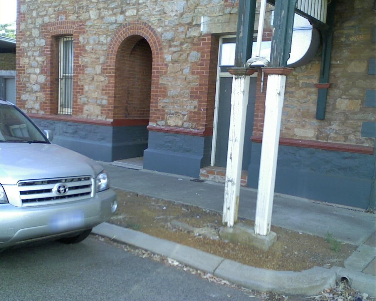 Street view near Mitchell Motel, Wagin — © bob3bob3 (CC BY-SA · Mapillary)