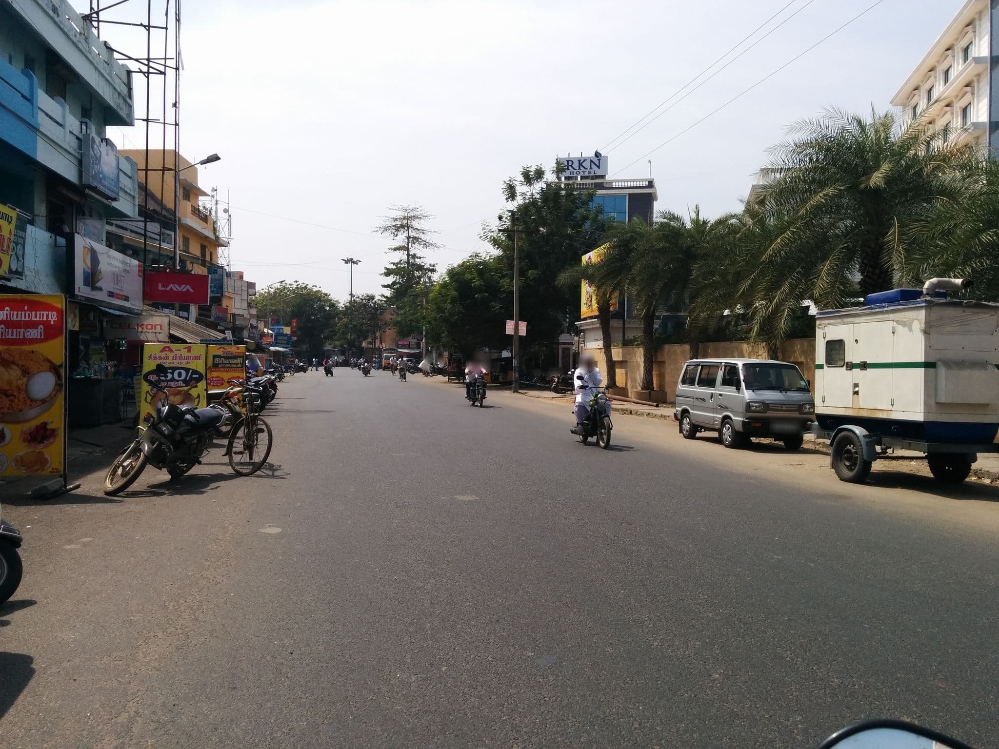 Street view near Anandha Inn, Puducherry — © sashazykov (CC BY-SA · Mapillary)