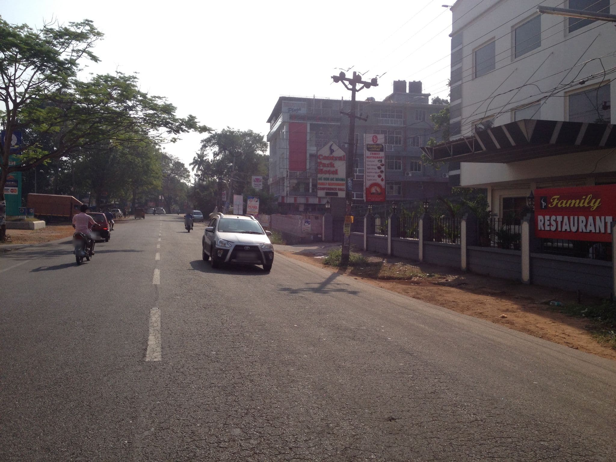 Street view near Hotel central park, Adūr — © jijoraju (CC BY-SA · Mapillary)
