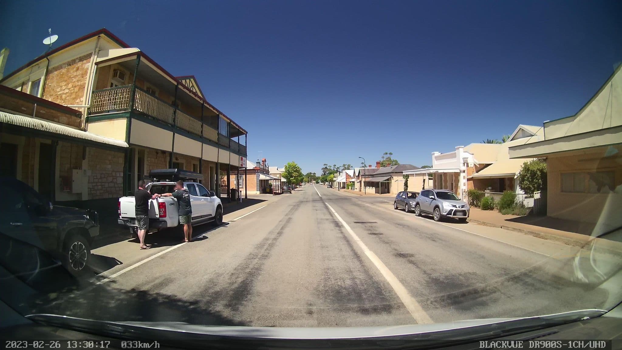 Street view near Blyth Hotel, Clare — © bob3bob3 (CC BY-SA · Mapillary)