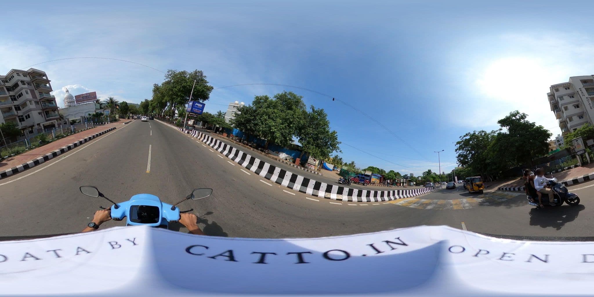 Street view near The Beach Royale, Rasapūdipalem — © Catto (CC BY-SA · Mapillary)