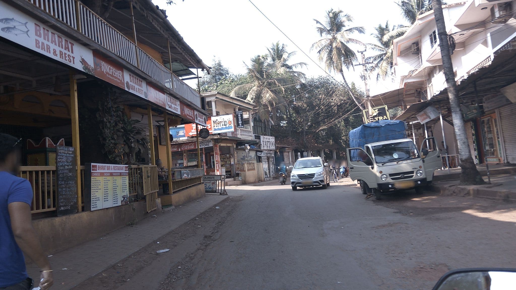 Street view near Sai Baga, Baga — © natarajakaveeti (CC BY-SA · Mapillary)