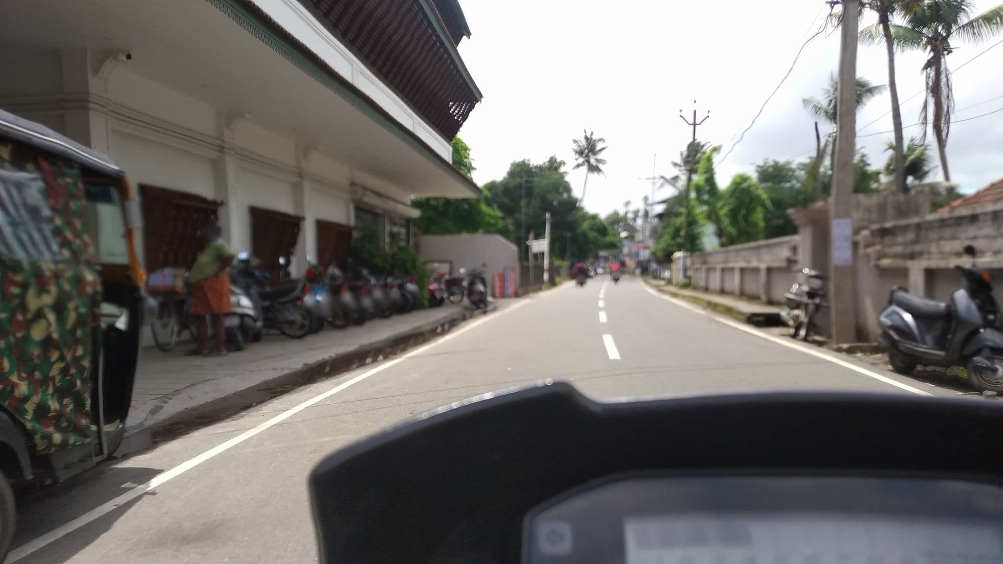 Street view near Golden Palace, Parūr — © jothishbabu (CC BY-SA · Mapillary)