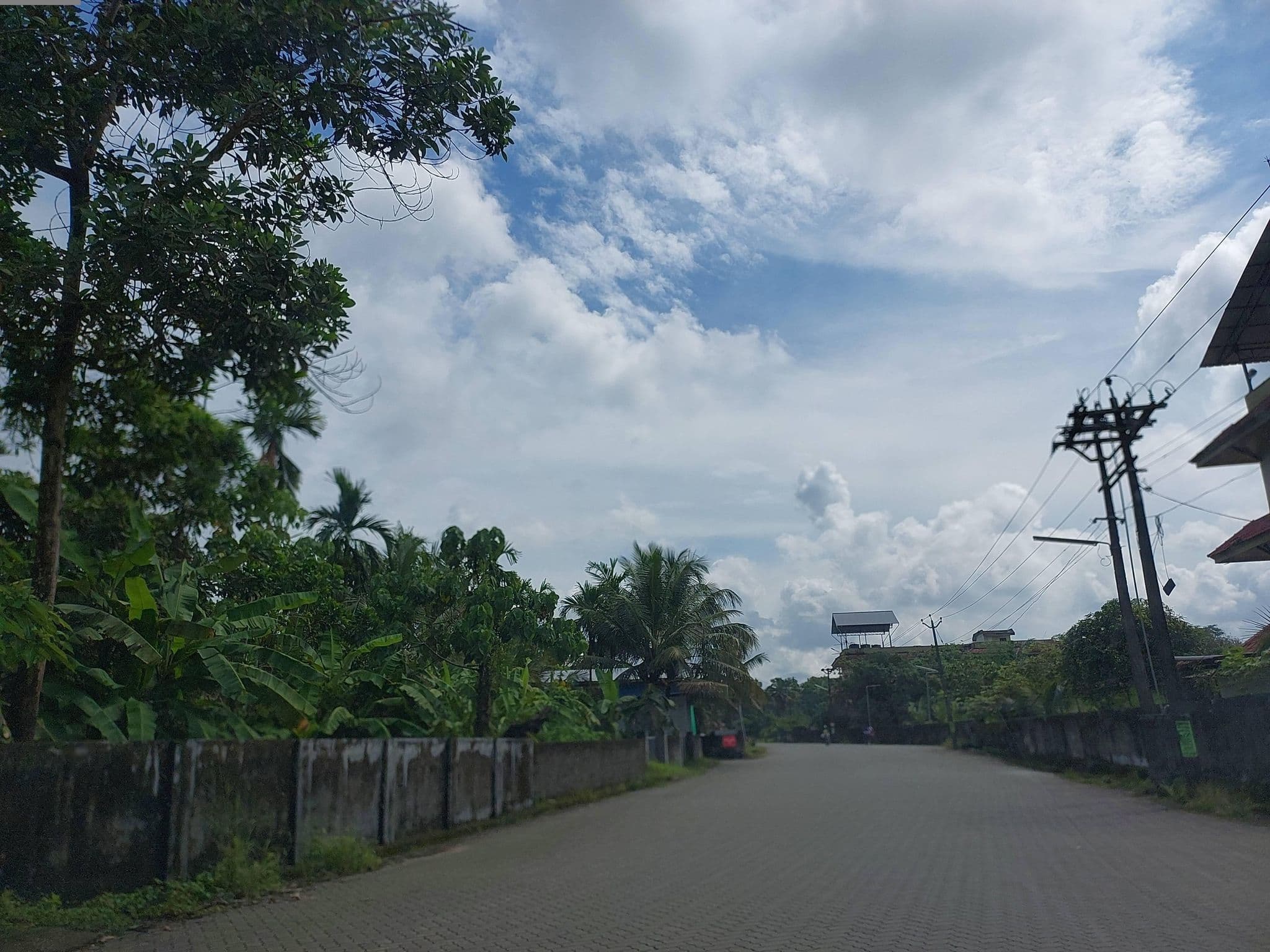 Street view near kavery Boys Hostel, Martūru — © V15 (CC BY-SA · Mapillary)