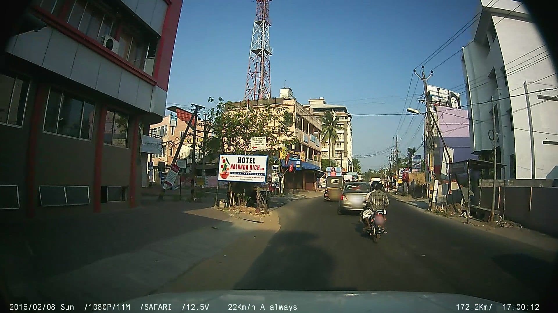 Street view near Hotel Nalanda, Palakkad — © johnichan (CC BY-SA · Mapillary)