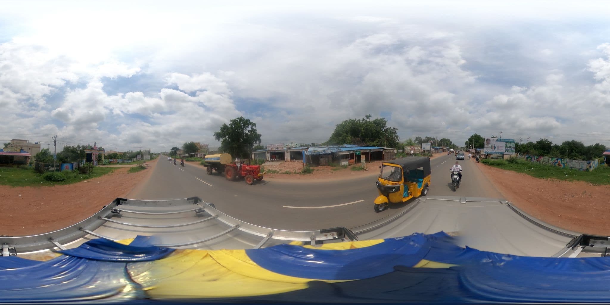 Street view near University Guest House, Kurnool — © geomannar (CC BY-SA · Mapillary)