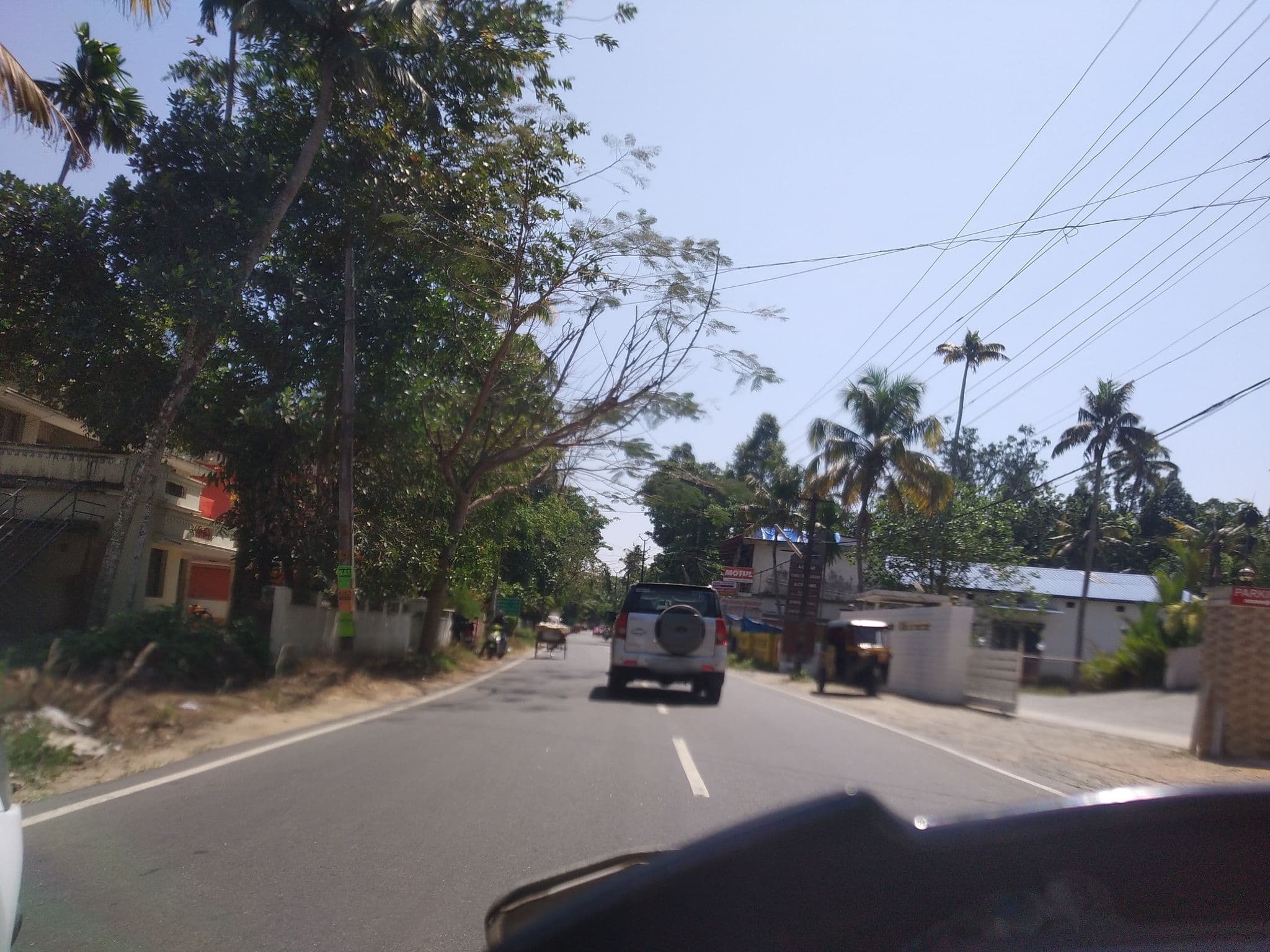 Street view near Galaxy Hotel, Paravoor, Parūr — © jothishbabu (CC BY-SA · Mapillary)