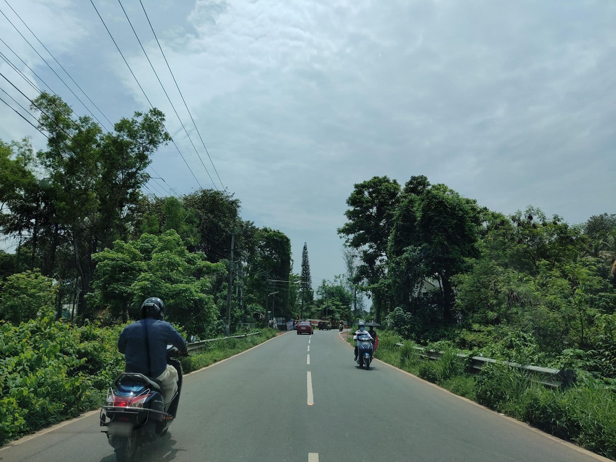 Street view near Arya Hotel, Thazhakara — © V15 (CC BY-SA · Mapillary)