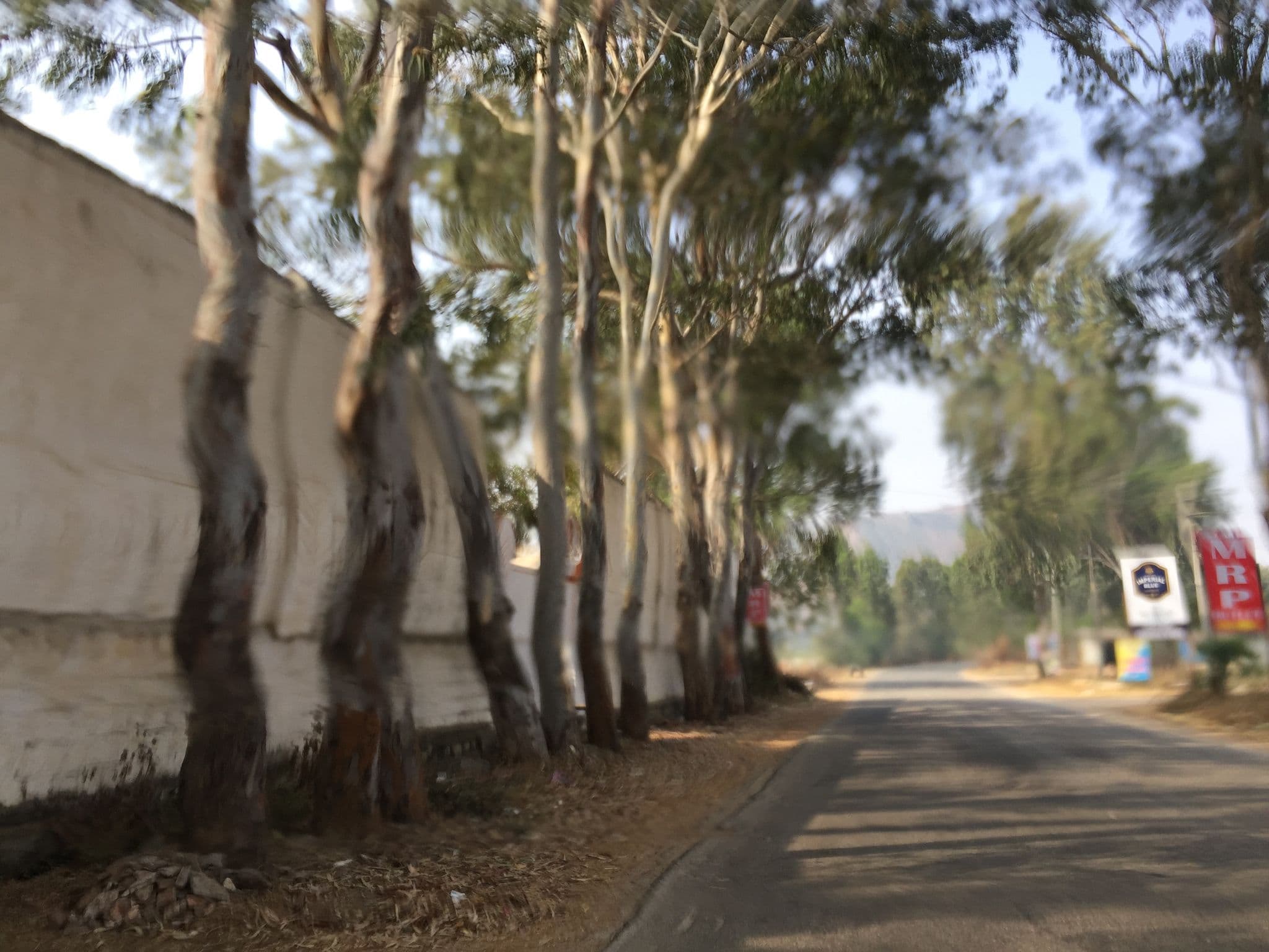 Street view near Mountain View Resort, Chik Ballāpur — © richlv (CC BY-SA · Mapillary)