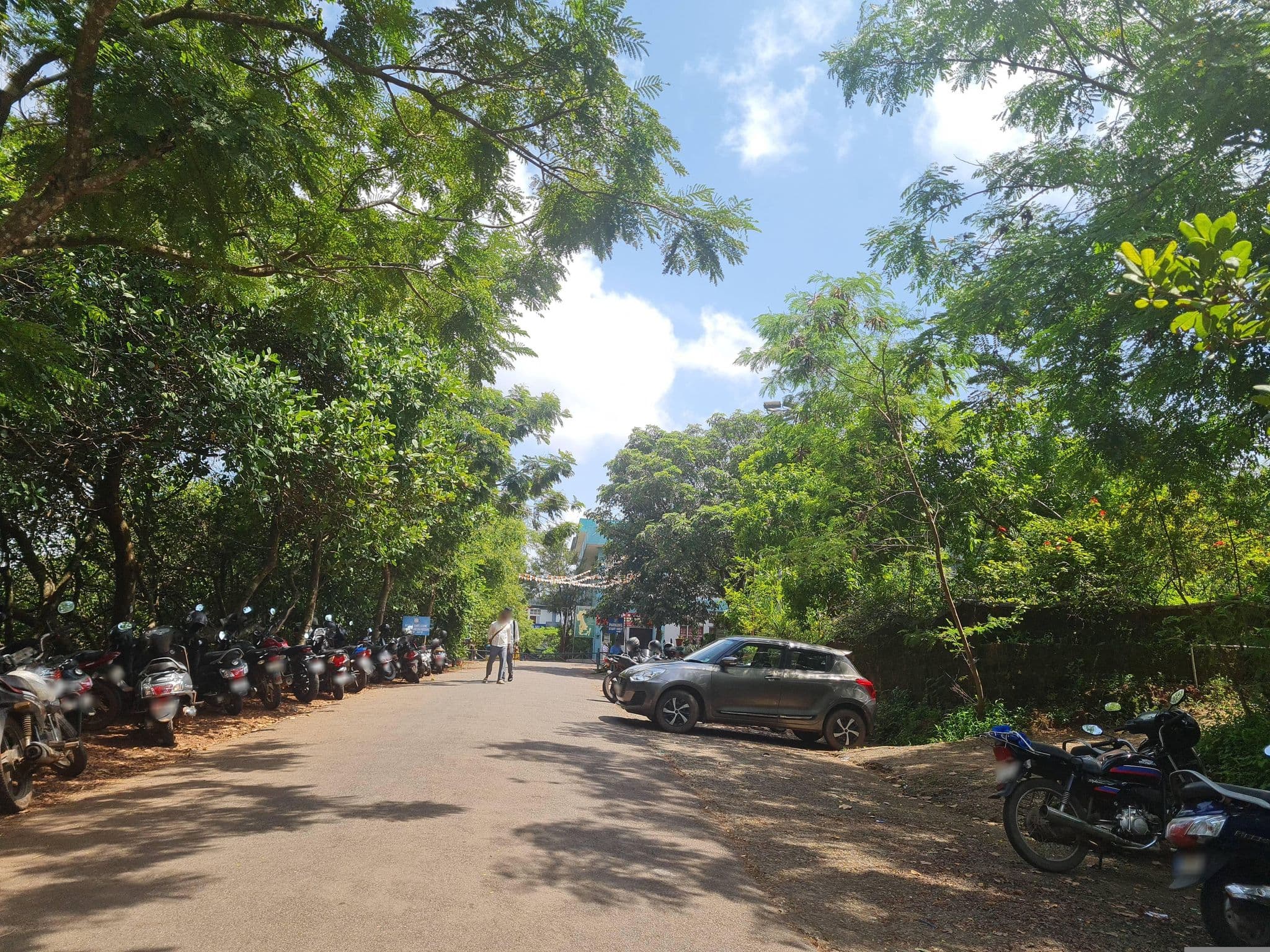 Street view near College Canteen, Erannoli — © dinshkm (CC BY-SA · Mapillary)