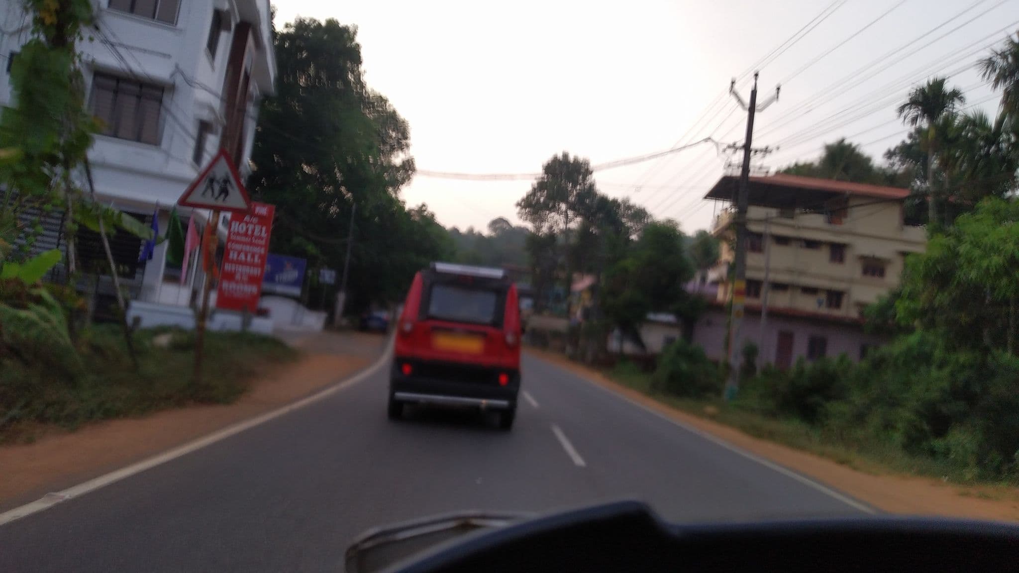 Street view near Hotel Summer Sand, Puthuppally — © jothishbabu (CC BY-SA · Mapillary)