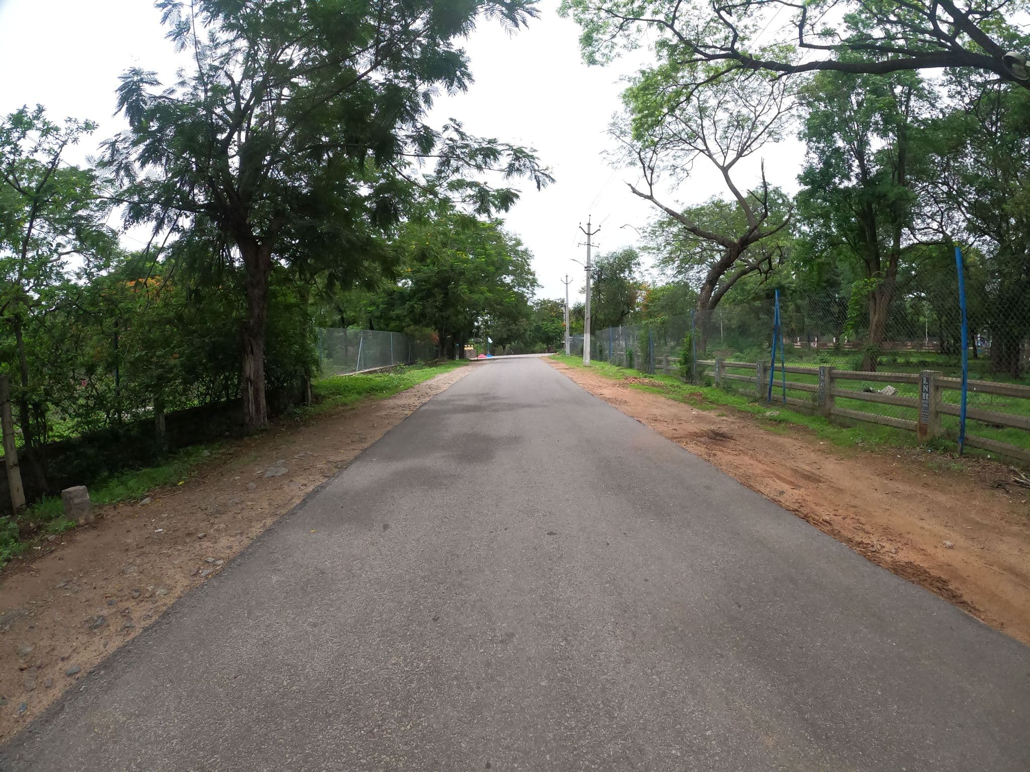 Street view near shabana, Kismatpur — © pra1985 (CC BY-SA · Mapillary)