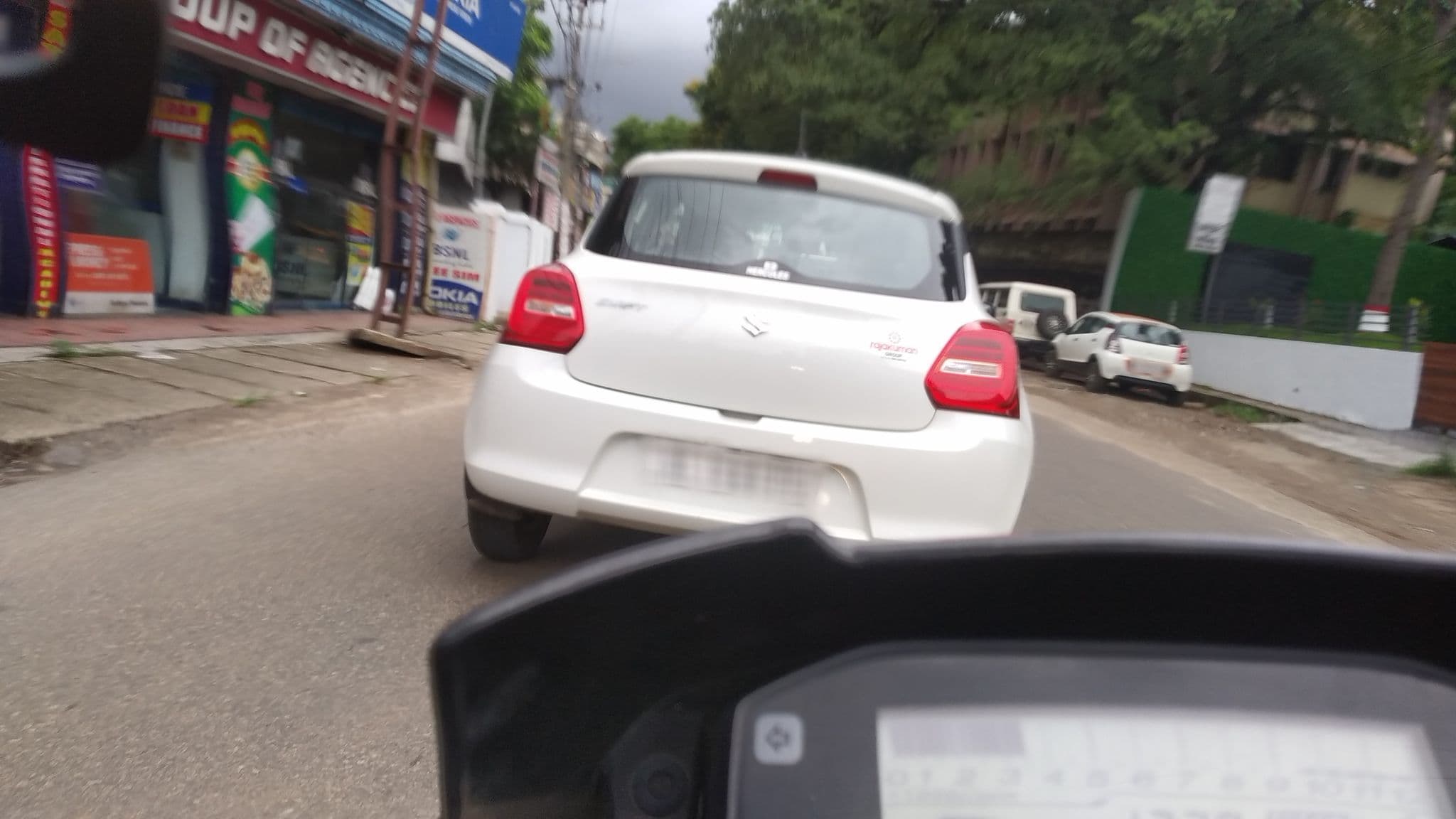 Street view near Hotel Savithri, Attingal — © jothishbabu (CC BY-SA · Mapillary)
