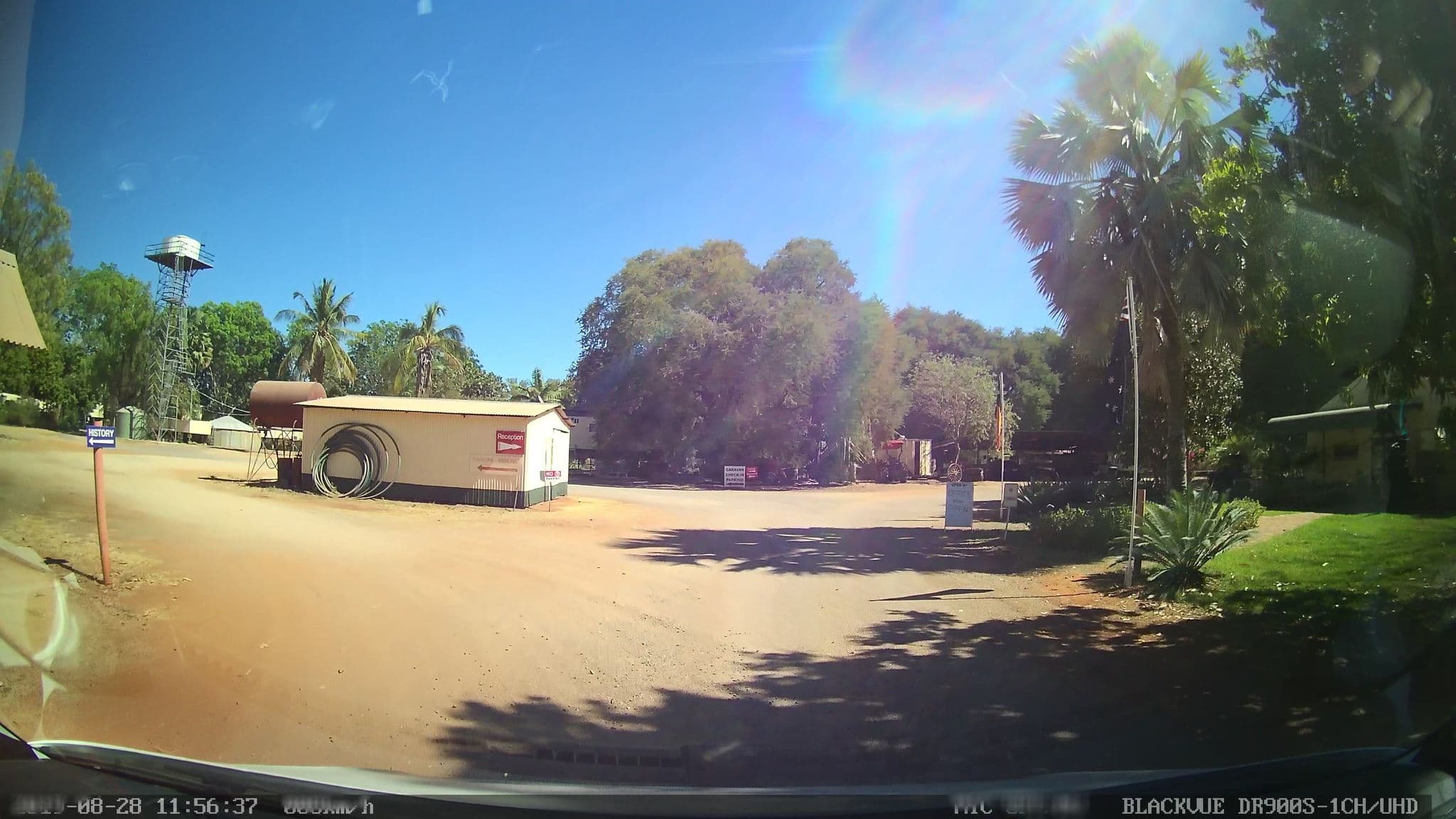Street view near Manbulloo Homestead, Cossack — © bob3bob3 (CC BY-SA · Mapillary)