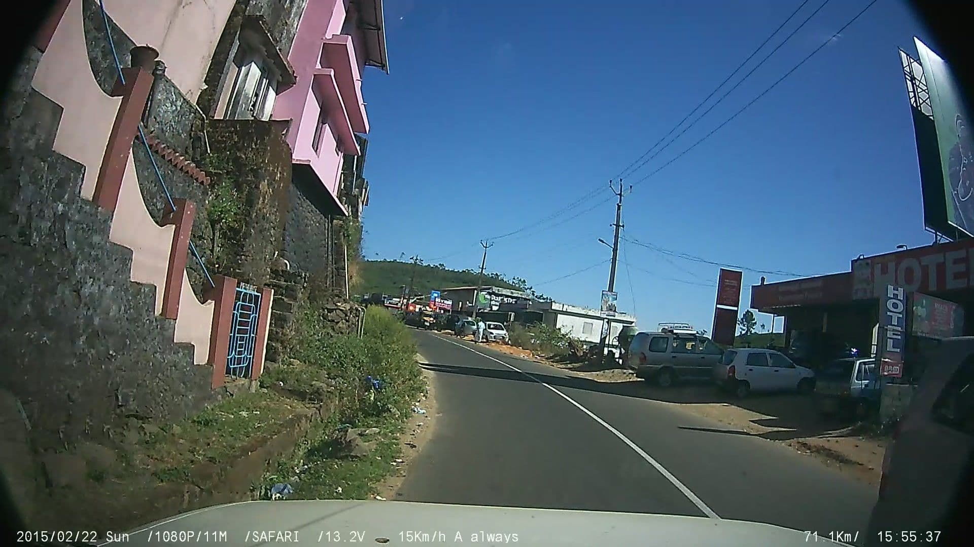 Street view near Golden Hotel, Erāttupetta — © johnichan (CC BY-SA · Mapillary)