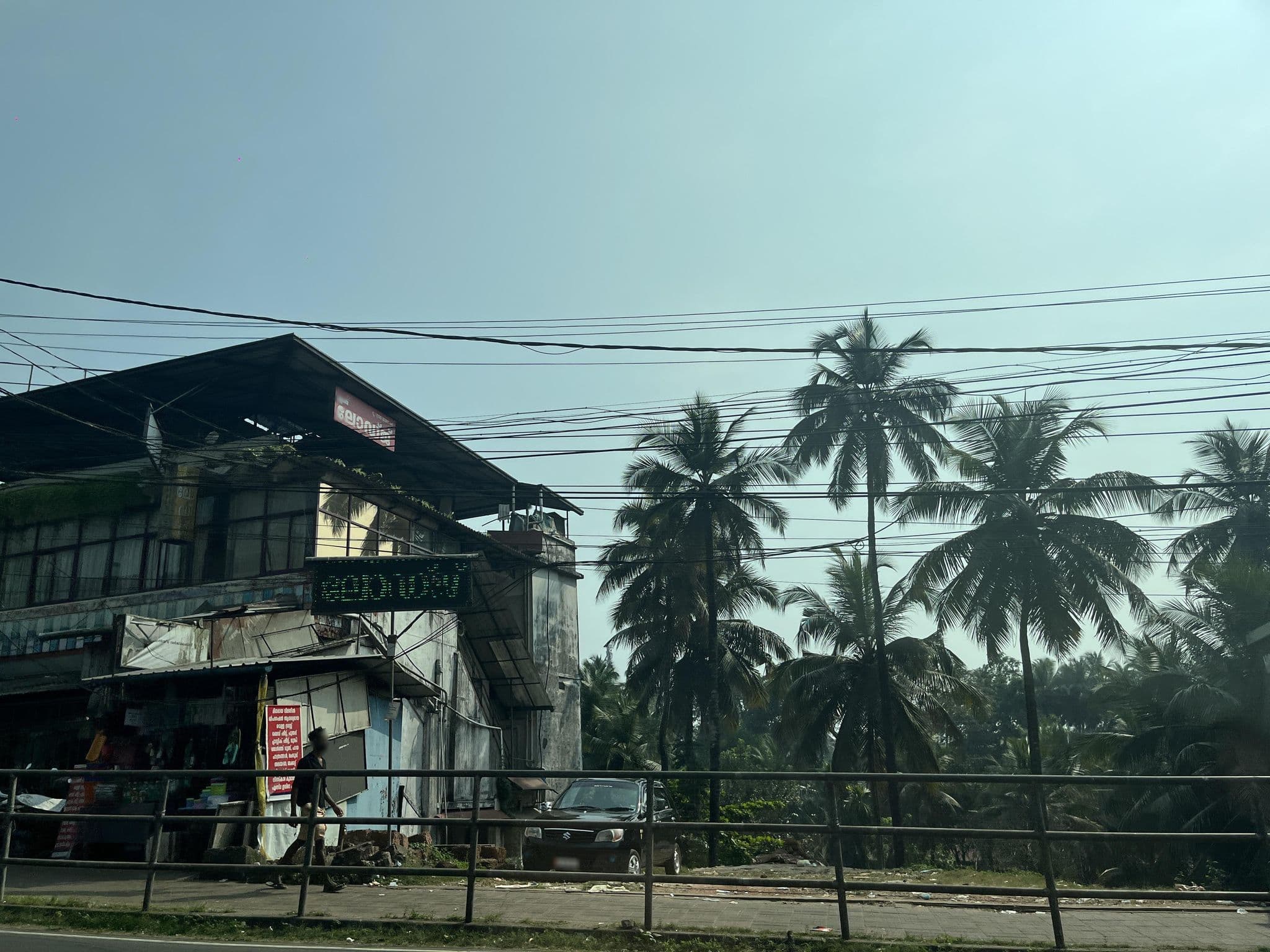 Street view near Star Tourist Home, Kuttikkāttūr — © livableurbanism (CC BY-SA · Mapillary)