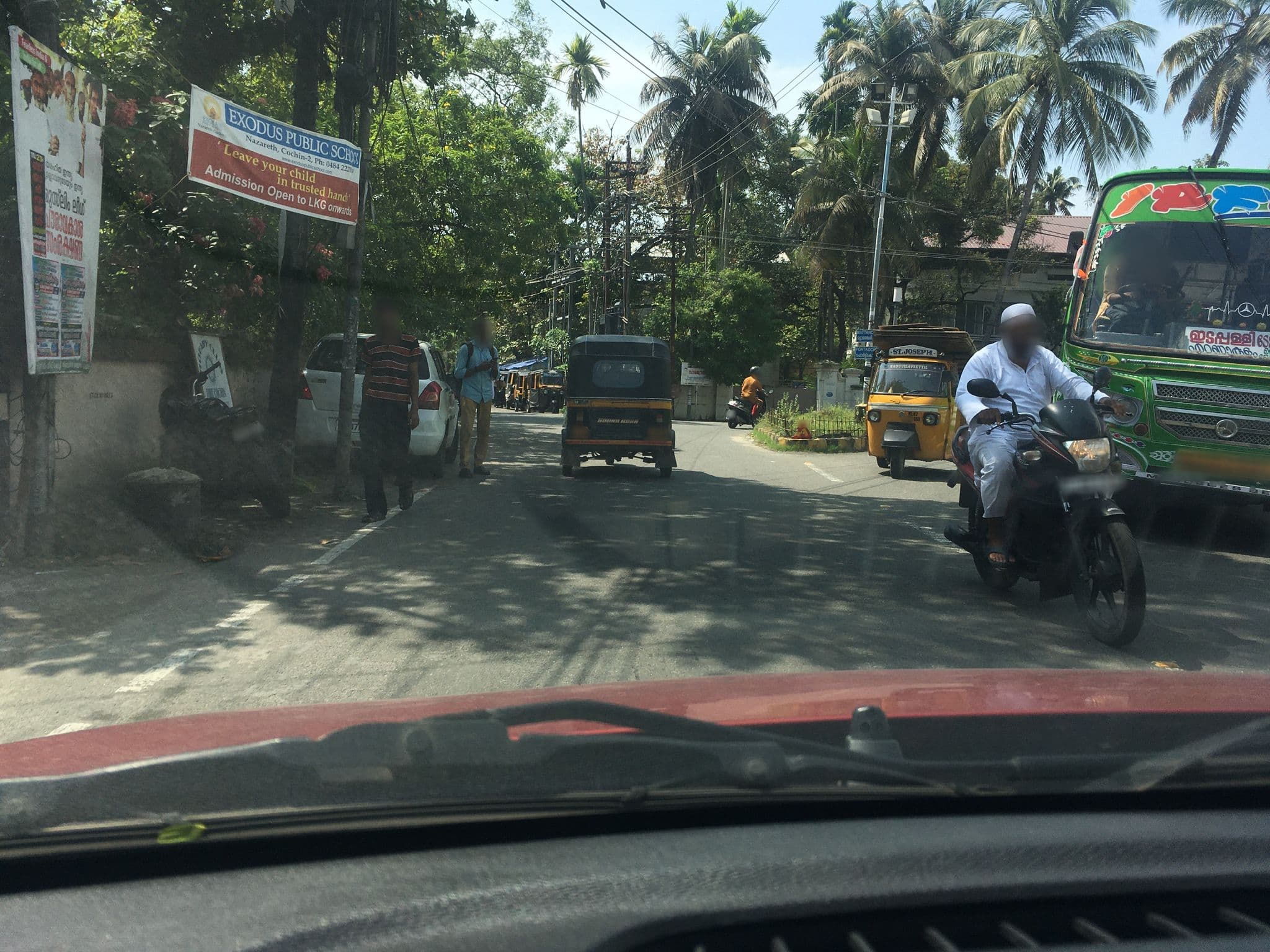 Street view near Abad Hotel, Kochi — © livableurbanism (CC BY-SA · Mapillary)
