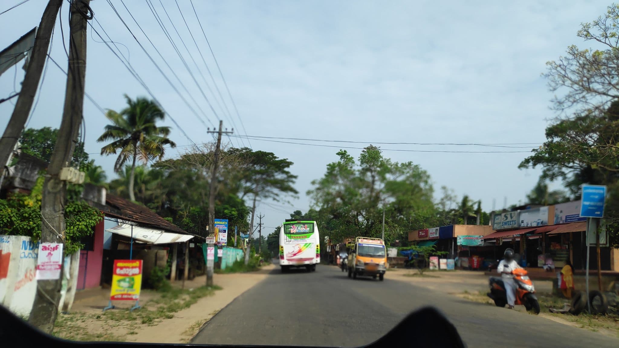 Street view near Aswathy Hotel, Kutiatodu — © V15 (CC BY-SA · Mapillary)