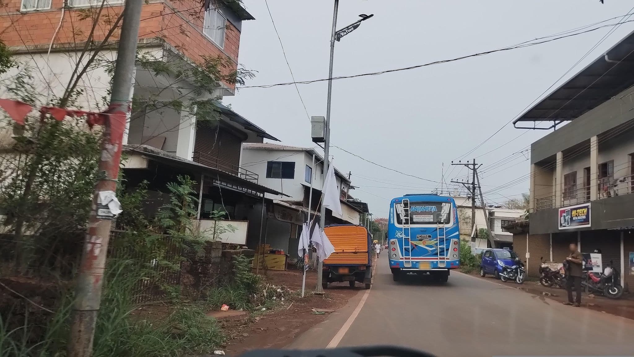 Street view near vinayaka, Taliparamba — © tachyons (CC BY-SA · Mapillary)
