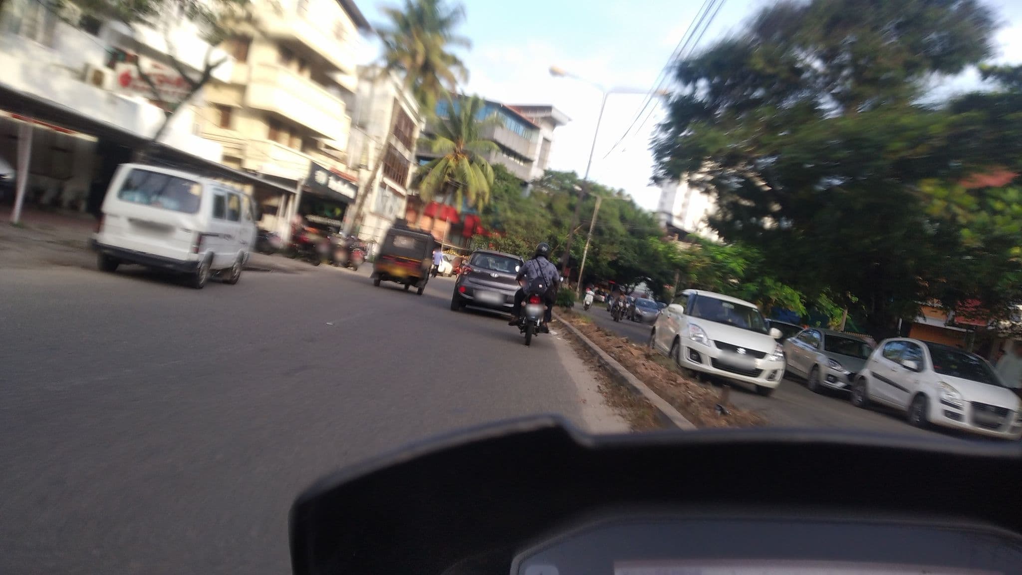 Street view near Angel Home Ladies Hostel, Kanayannur
