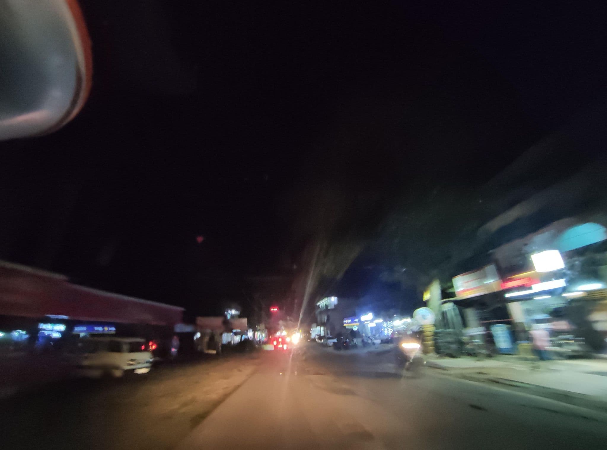 Street view near Gazal Hotel, Vettanād — © V15 (CC BY-SA · Mapillary)