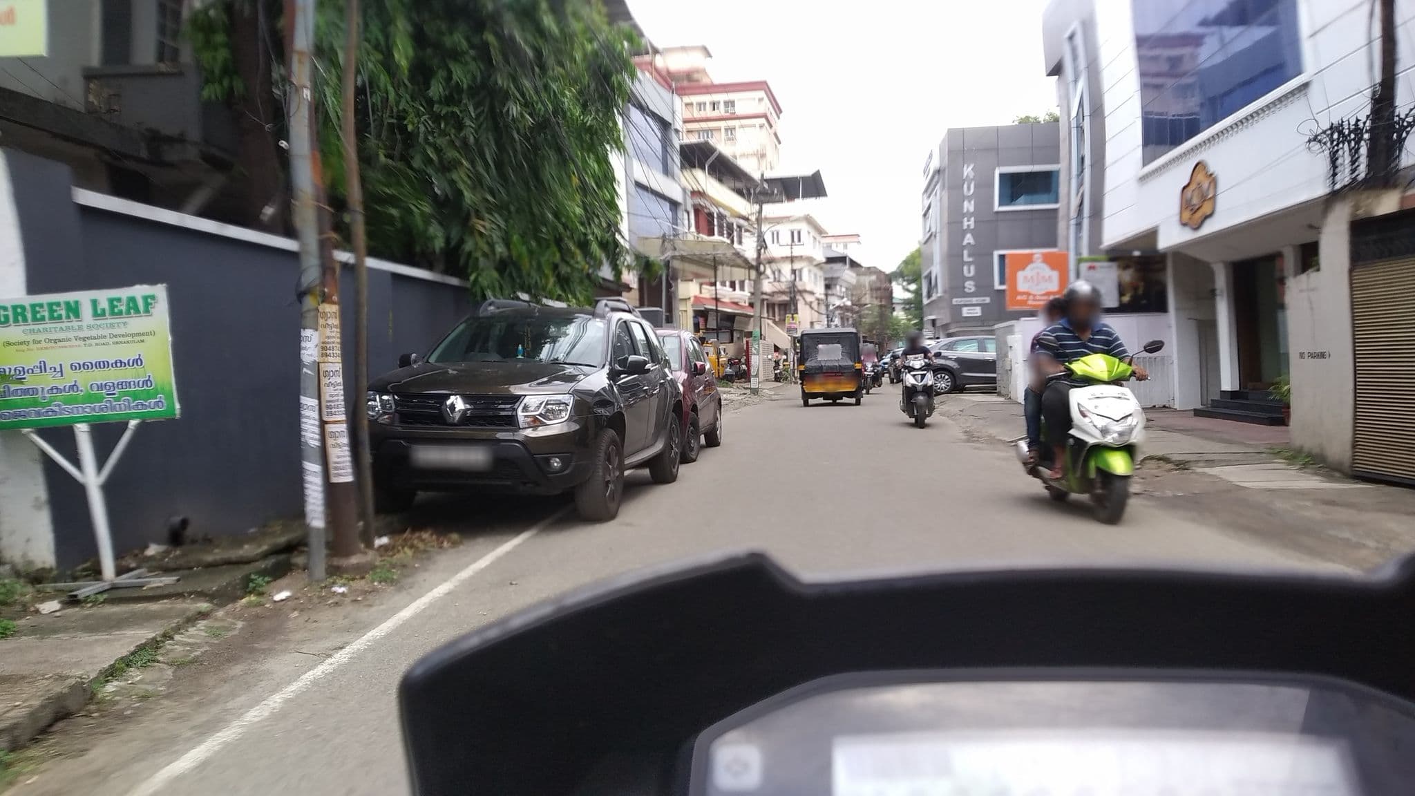 Street view near Hotel MJM Plaza, Kanayannur