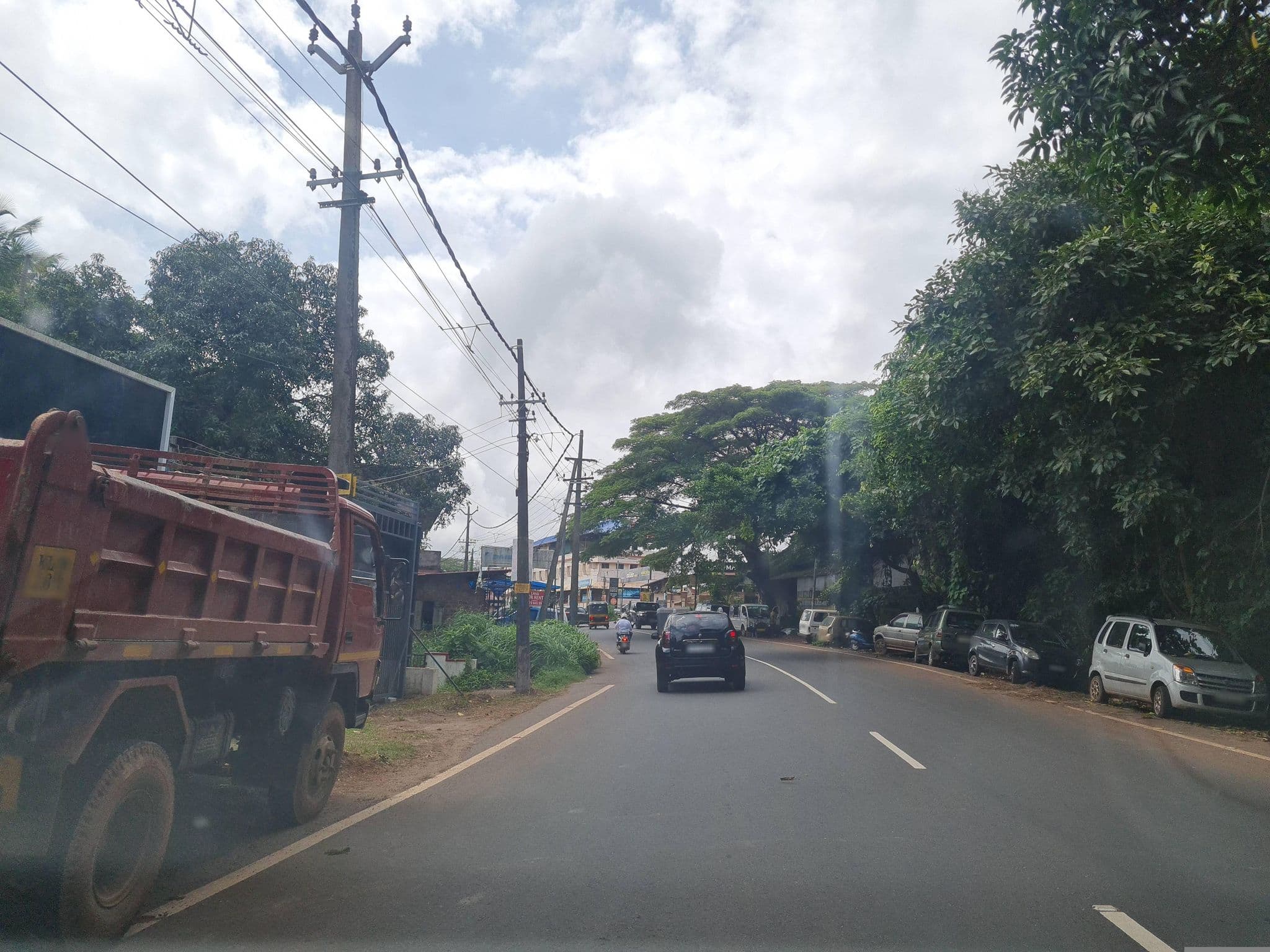 Street view near kamala hotel, Thottada — © dinshkm (CC BY-SA · Mapillary)