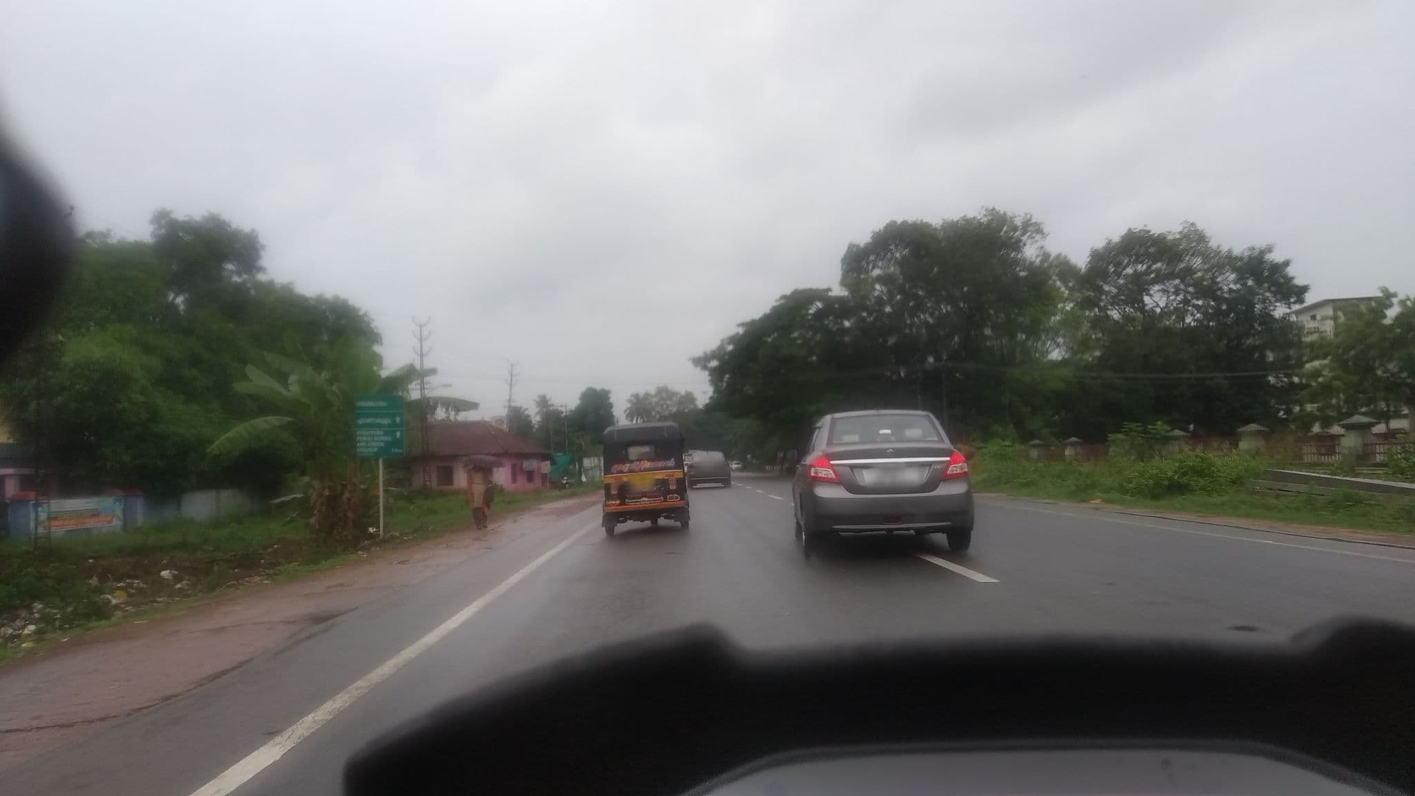 Street view near baby john college hostel, Ponmana — © jothishbabu (CC BY-SA · Mapillary)