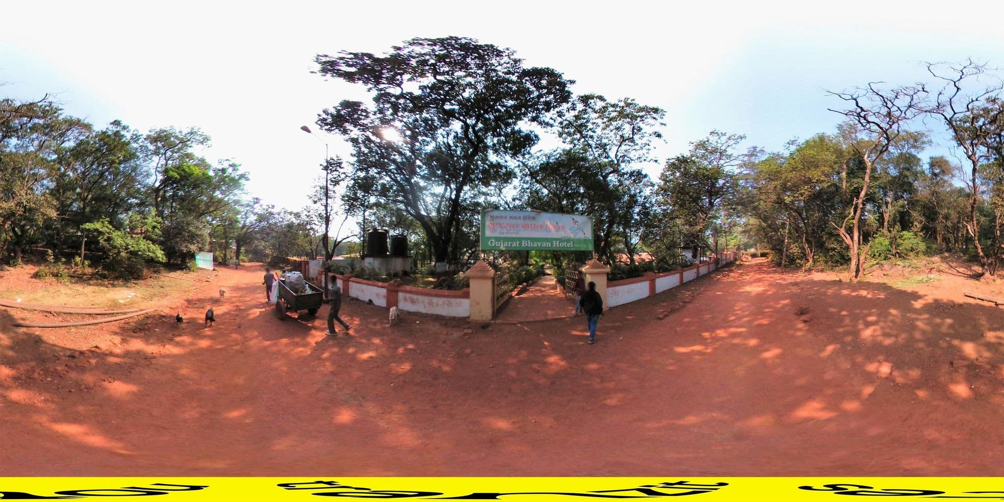 Street view near Gujarat Bhavan, Mātherān — © tranzitnotes (CC BY-SA · Mapillary)