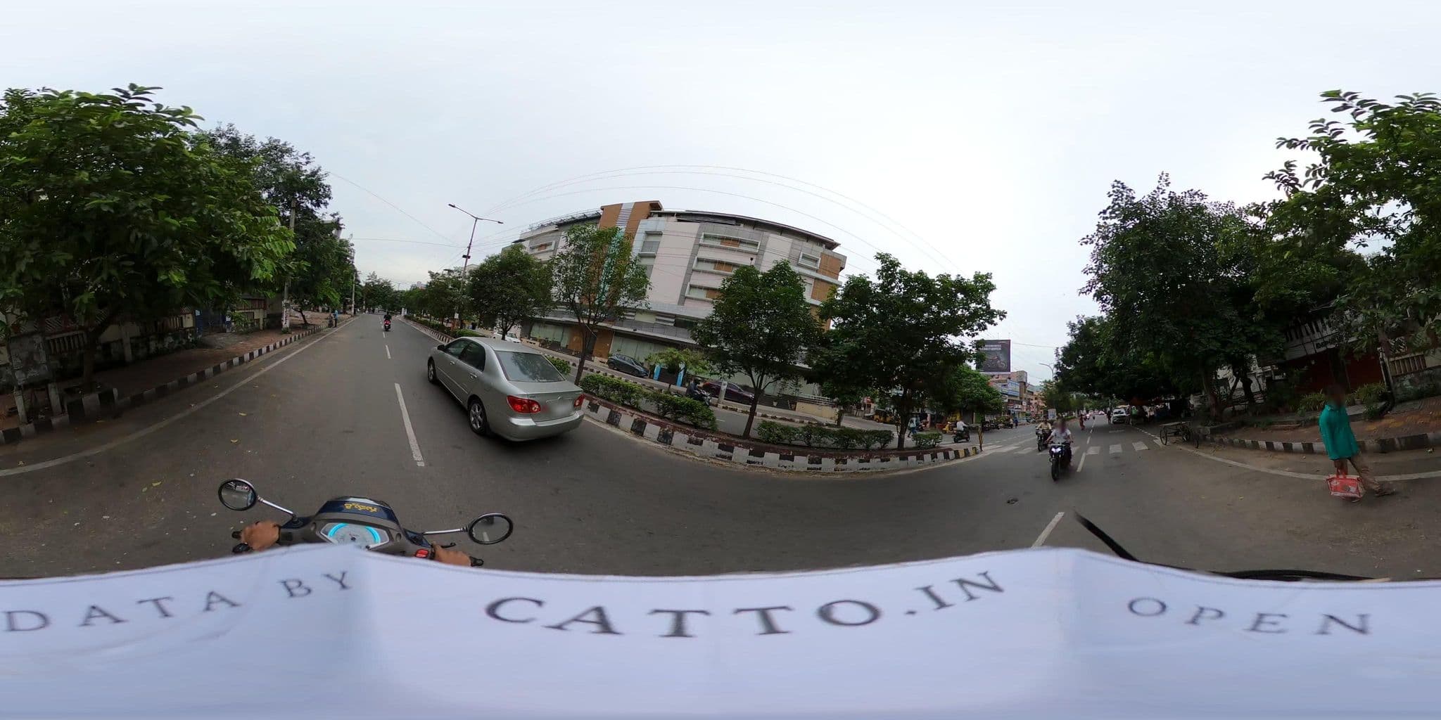 Street view near Diamond Pearl, Rasapūdipalem — © Catto (CC BY-SA · Mapillary)