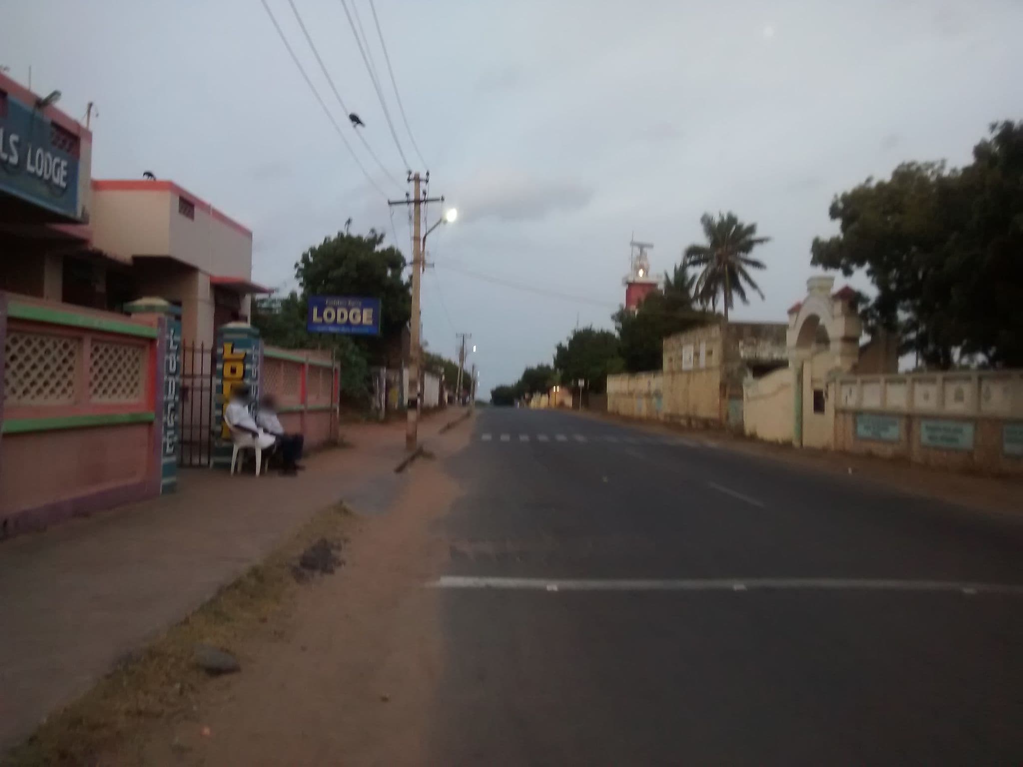 Street view near Golden Bells Lodge, Kanniyākumāri — © chethan (CC BY-SA · Mapillary)