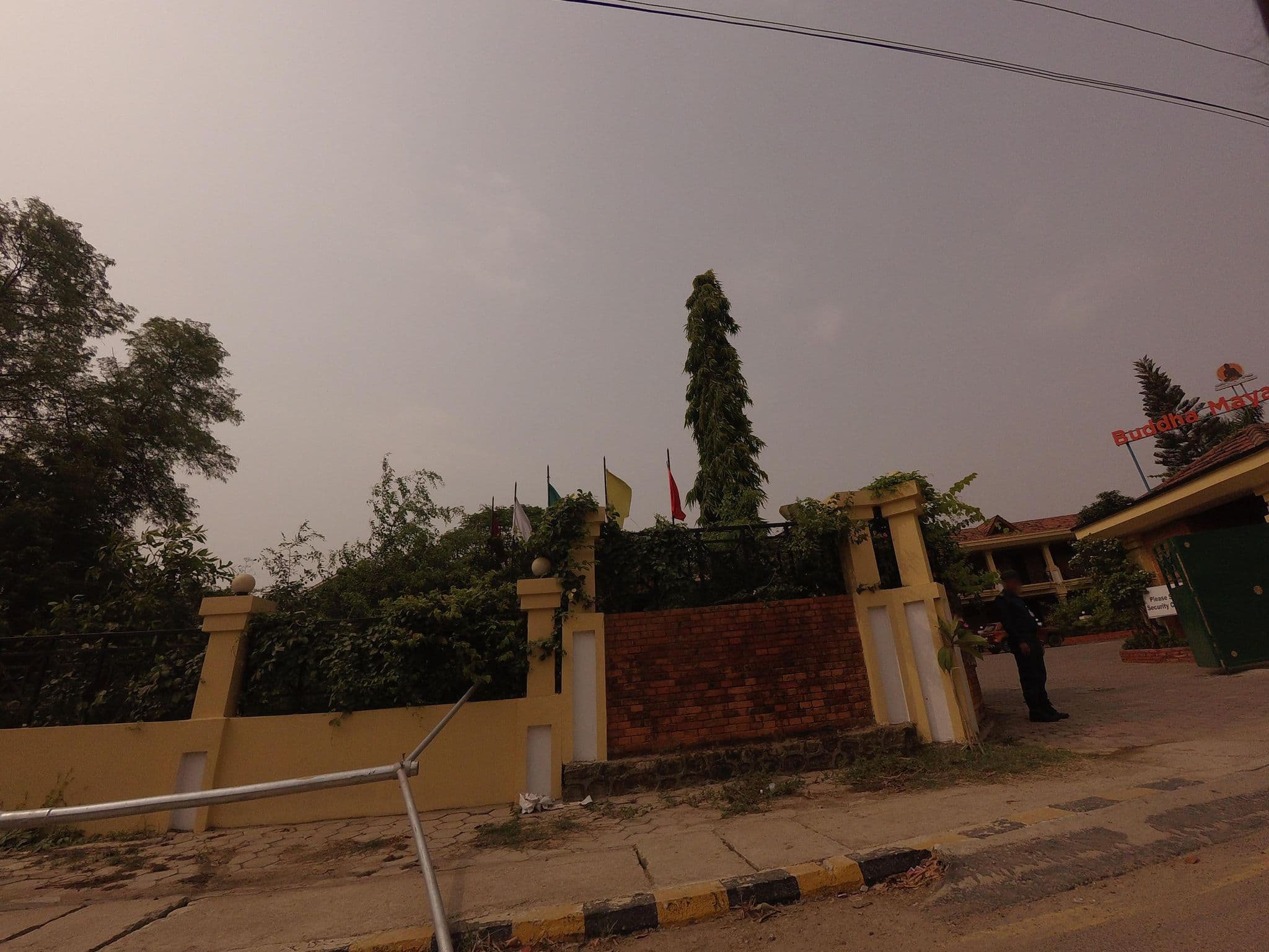 Street view near Buddha Maya Gardens, Nautanwa — © gauravparajuli09 (CC BY-SA · Mapillary)
