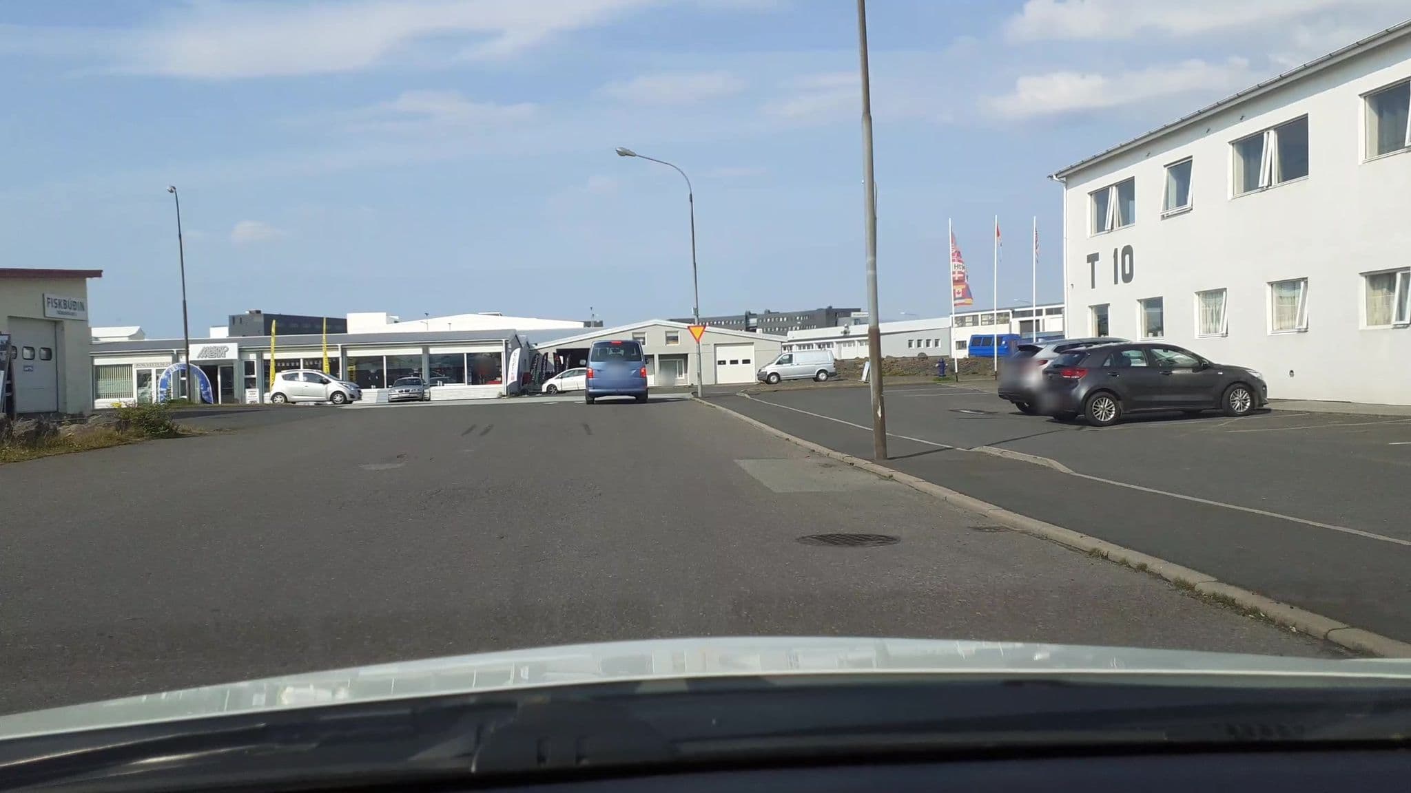 Street view near T10 guesthouse, Hafnarfjörður — © kjarrval (CC BY-SA · Mapillary)